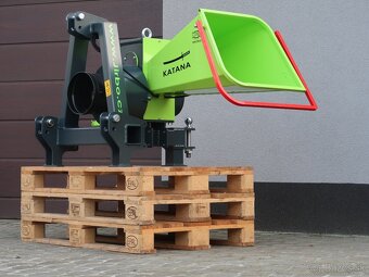 Štiepkovač, drvič konárov, špalíkovač štěpkovač za traktor - 2
