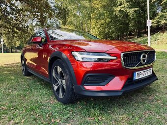Volvo V60 Cross Country Pro AWD mHEV záruka - 2
