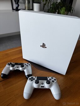 Playstation 4 Pro 1TB White - 2
