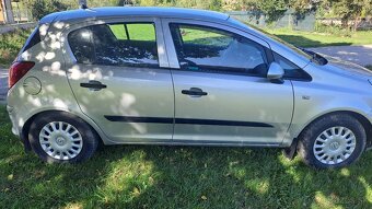 Predám Opel corsu - 2