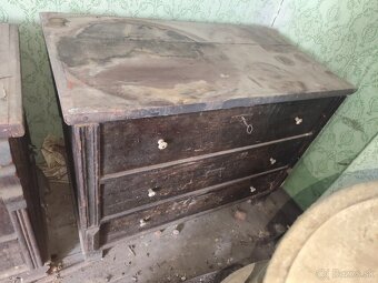 Nábytok zo starého domu - 2