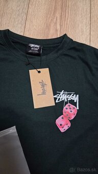 Stüssy Fuzzy Dice Tee dark green/pink - 2