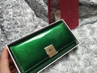 Kožená zelená peňaženka - 2