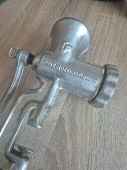 Mlynček na mäso - 2