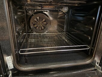 Predám el rúru Zanussi v záruke - 2