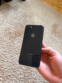 iPhone 8 - 2