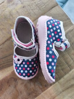 Dievčenské topánky/papučky - 2