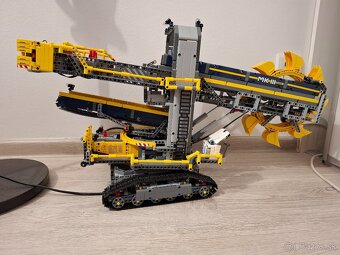 LEGO TECHNIC - 2