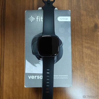 Predám Fitbit Versa 4 - 2