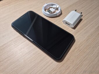 Apple iPhone XR 64GB black - 2