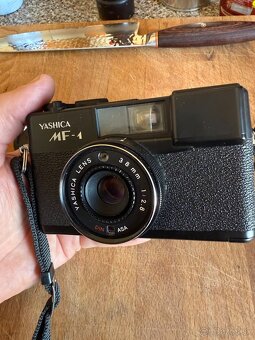 Yashica mf-1 - 2