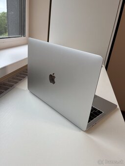 MacBook Pro 13" M1 (2020) | 8 GB / 256 GB SSD (TouchBar) - 2