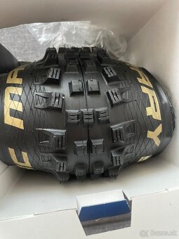 Plášť Schwalbe Magic Mary 60-584 27.5x2,35 - 2
