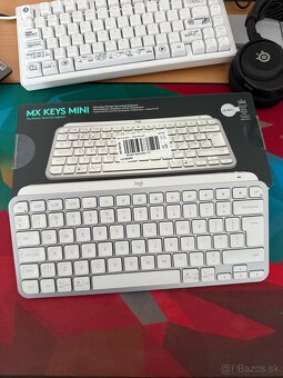 Logitech MX Keys Mini - 2