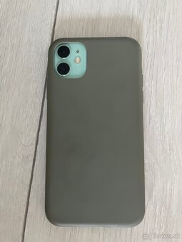 iPhone 11 64 GB - 2