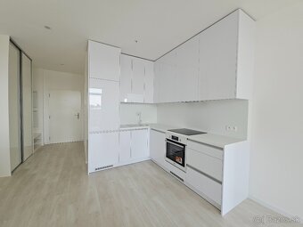 NA PRENÁJOM 2 IZBOVÝ BYT S PARKOVANÍM NOVOSTAVBA - 2