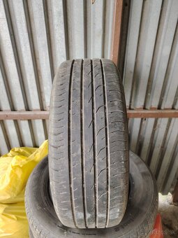 Letné pneu 215/60 r16 - 2