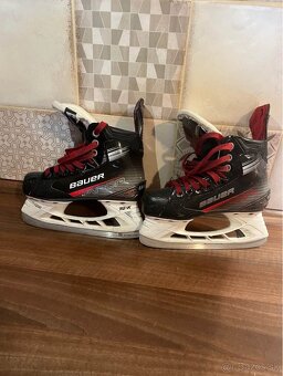 hokejové korčule Bauer Vapor, 2.0 35/36 - 2