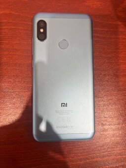 Xiaomi Mi A2 Lite - 2