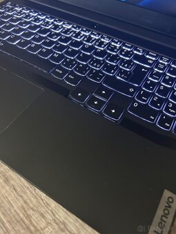 Lenovo IdeaPad Gaming 3 15ACH6 - Ryzen 5 / RTX 3050 - 2