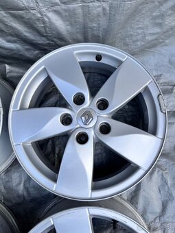5x114,3 R16 originál disky Renault Megane - ET 47 - 2