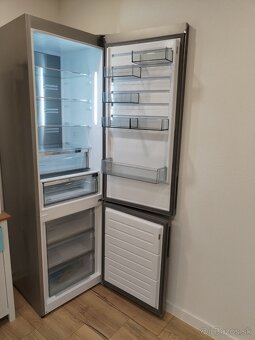 Predam chladničku s mrazničkou AEG - 2