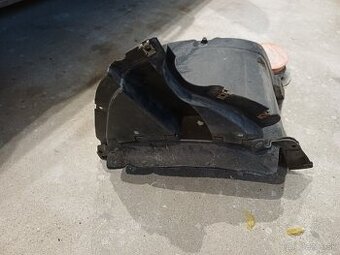 Passat B8 pravý predný podblatník - 2