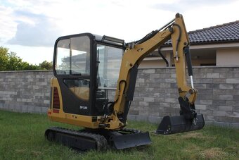 minibager CAT 301.8c 1,8t - 2