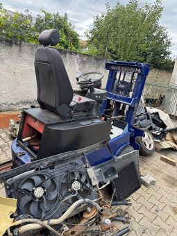 Vysokozdvižný vozík vzv 1203 - 2