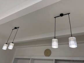 Čierne krásne svietidlo - 2