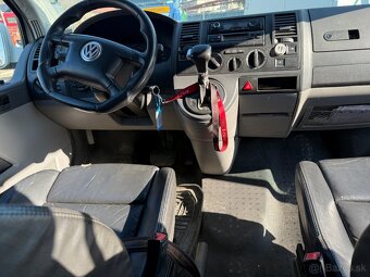 Predám - rozpredám VW T5 , DSG, verzia LONG, ťažné 2500 kg - 2