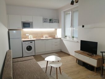 Prenajmem garsónku 26 m2 v novostavbe v Lozorne - 2