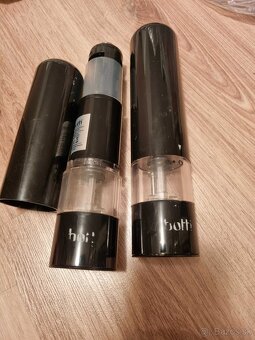 Darujem elektrický mlynček na soľ a korenie - 2