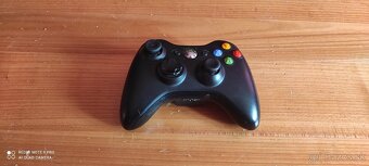 Original ovladac (xbox360) - 2