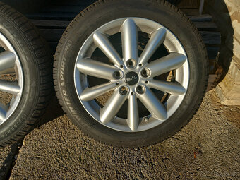 Mini Cooper 5x112 R16 175/60R16 - 2