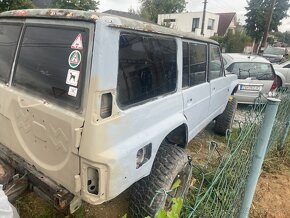 NISSAN PATROL Y60 2,8 - 2