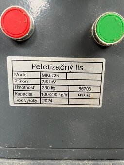 Peletovací lis. - 2