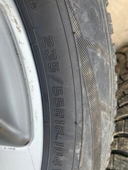 Zimné pneumatiky 235/55R18 - 2
