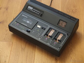 EUMIG C-1000 Vzácný Vintage Stereo DC předzesilovač - 2