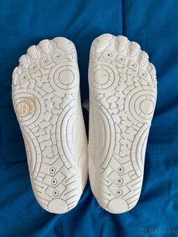 NOVE Barefoot botasky 37 - 2