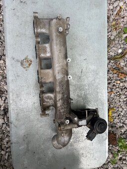 Sanie + EGR ventil na Nissan 2.2 dci kód motora YD22 - 2