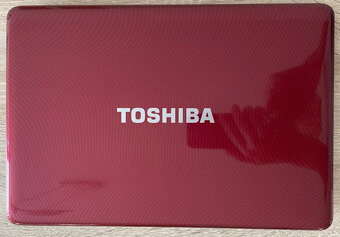 Predám notebook Toshiba Satellite T130-120 - 2