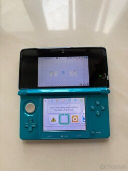 Nintendo 3DS Aqua Blue + 2 Hry - 2
