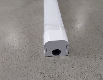 Profesionálne LED svietidlo Taurus 1200 – Výkonné, odolné - 2