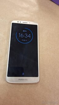 Motorola moto g6 play 3/32GB android 8 - 2