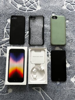 iPhone SE (2022) 64GB - 2
