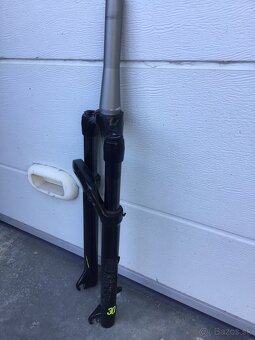 Vydlica rock shox Tapered na nahradne diely - 2