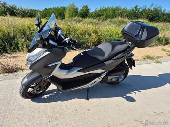 Honda Forza NSS 300 - 2