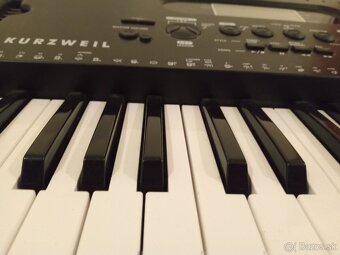 Klávesy Kurzweil KP70 - 2