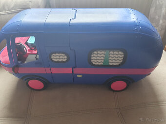 Predám autobus-karavan LOL s bábikami a zariadením - 2